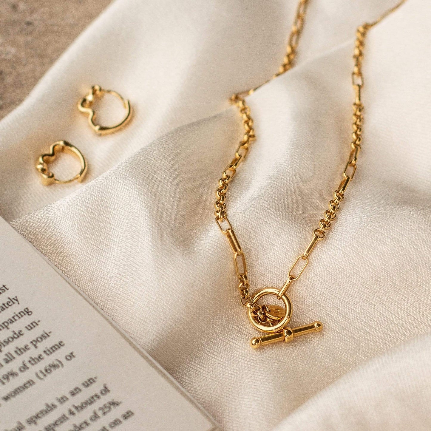 Estée Lalonde Interlock Chain Necklace 18ct Gold Plate