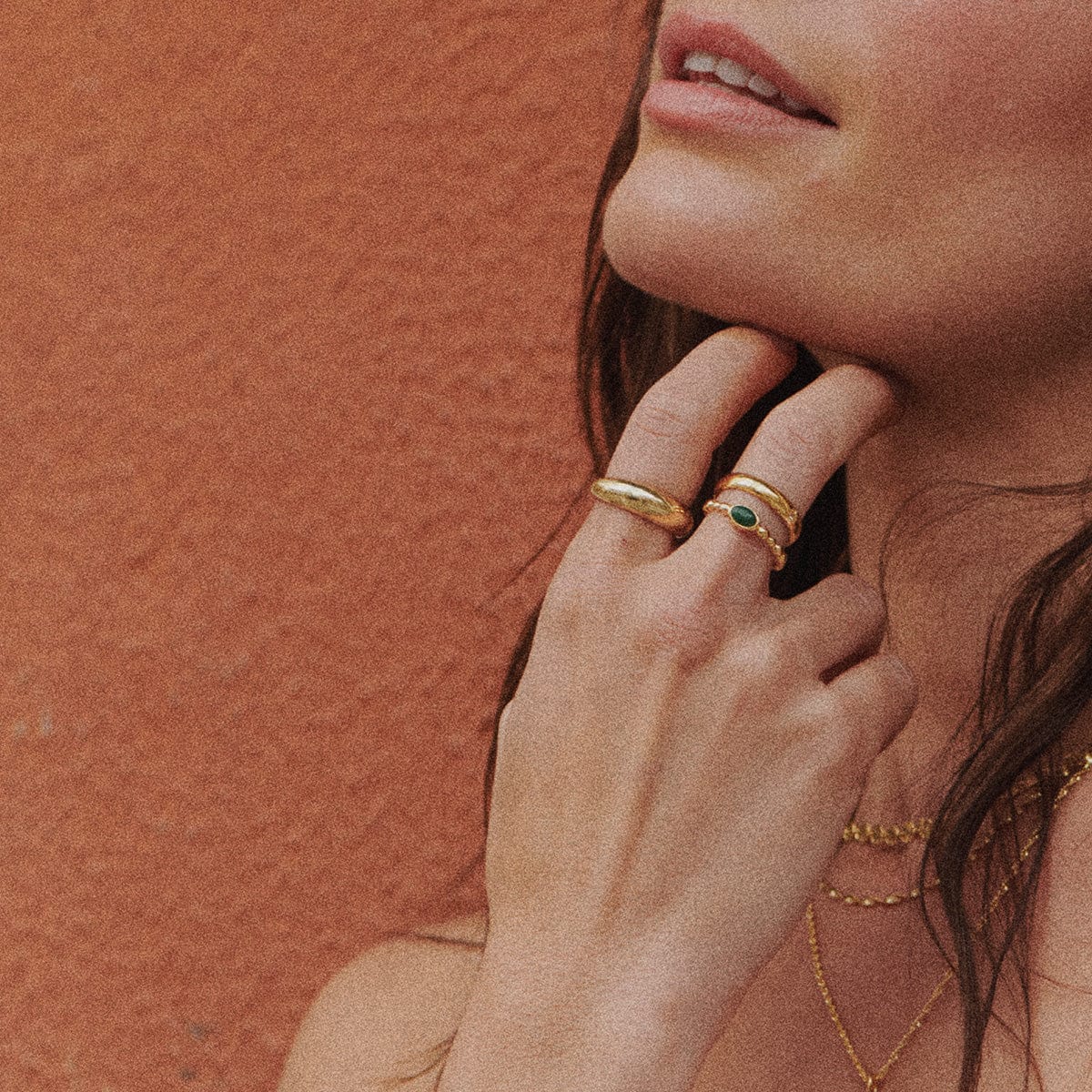 Healing Stone Bobble Ring 18ct Gold Plate