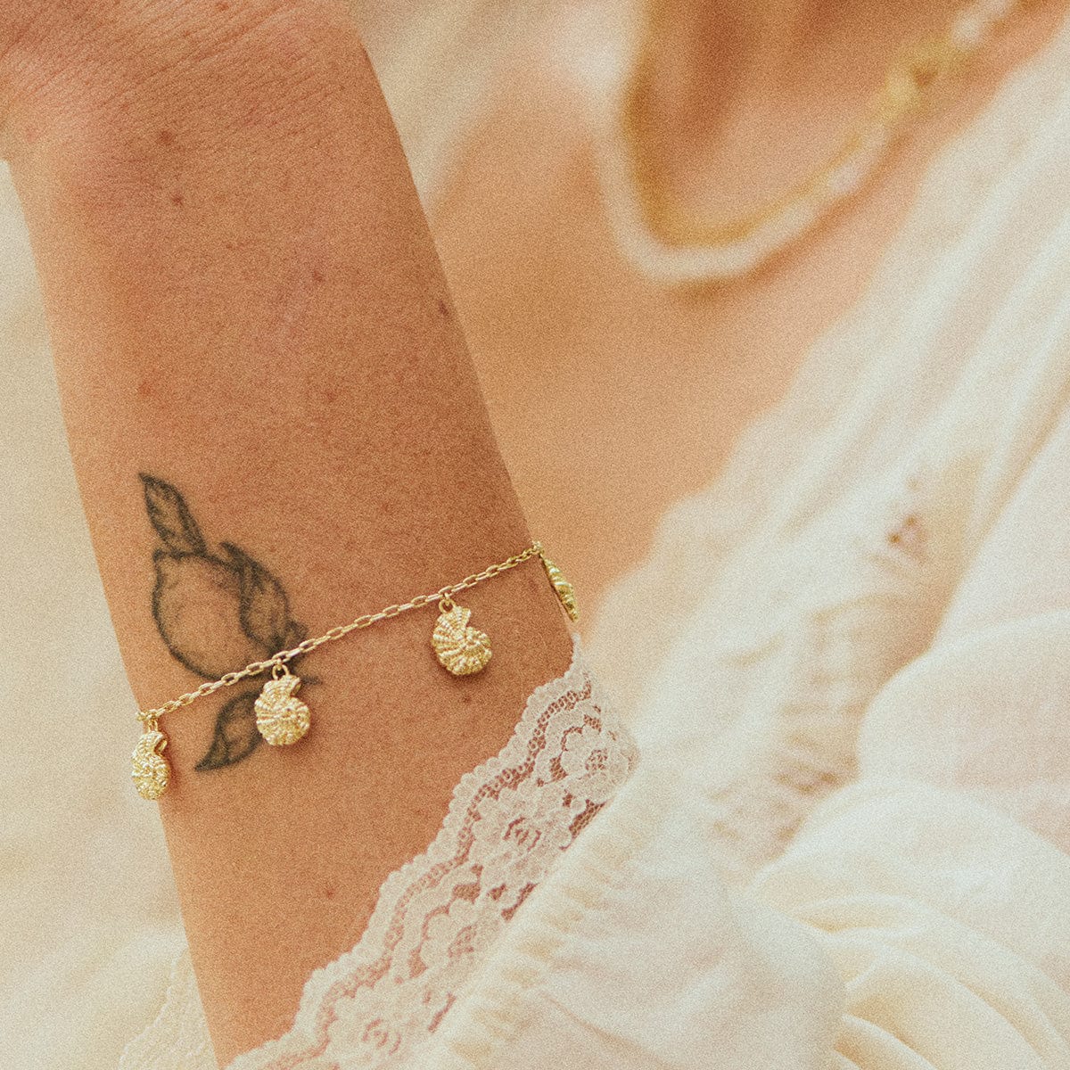 Polly Shell Charm Bracelet 18ct Gold Plate